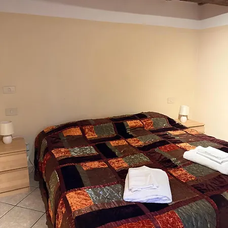 Faenza 7 Apartman *